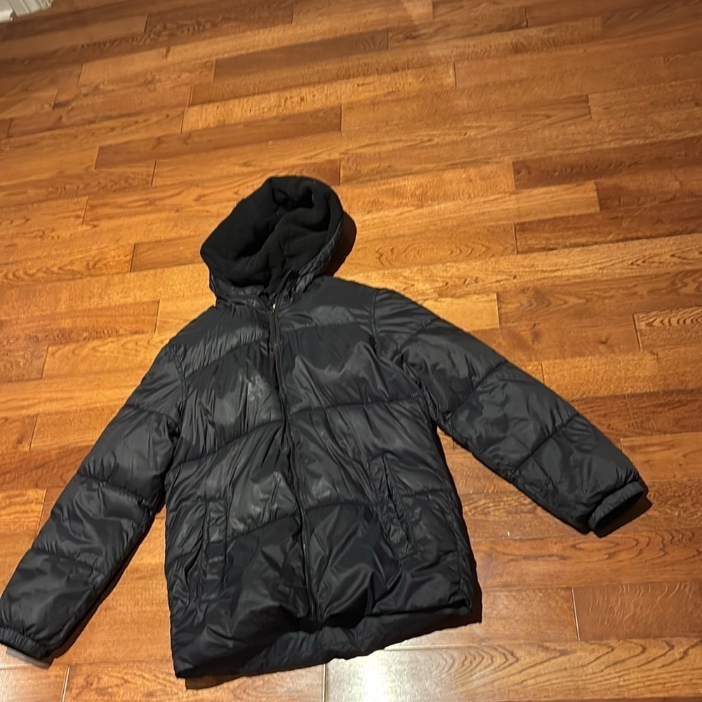 Old Navy Black puffer winter jacket Sz 14/16 boy